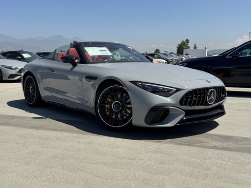 New 2026 Mercedes-Benz SL 55 AMG 4MATIC image 2
