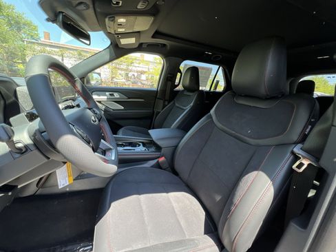 New 2026 Ford Explorer ST AWD/4WD image 13