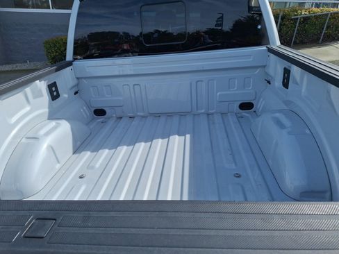 Used 2025 Ford F150 Lightning Lariat image 6