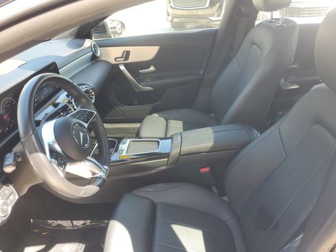 Used 2025 Mercedes-Benz CLA 250 image 14