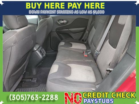 Used 2014 Jeep Cherokee Latitude w/ Comfort/Convenience Group AWD/4WD image 10