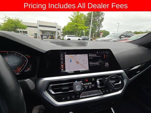 Used 2019 BMW 330i Sedan w/ Convenience Package RWD image 13