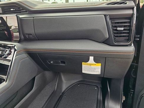 New 2026 GMC Sierra 1500 AT4 w/ AT4 Premium Package image 23