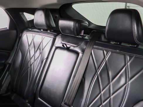 Used 2022 Ford Mustang Mach-E Select image 24