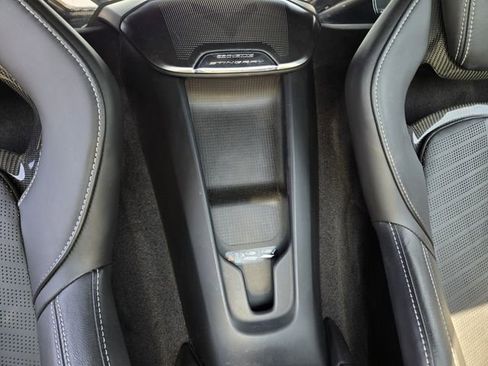 Certified 2020 Chevrolet Corvette Stingray Premium Cpe w/ 3LT Preferred Equipment Group image 18