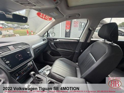 Used 2022 Volkswagen Tiguan SE AWD/4WD image 23