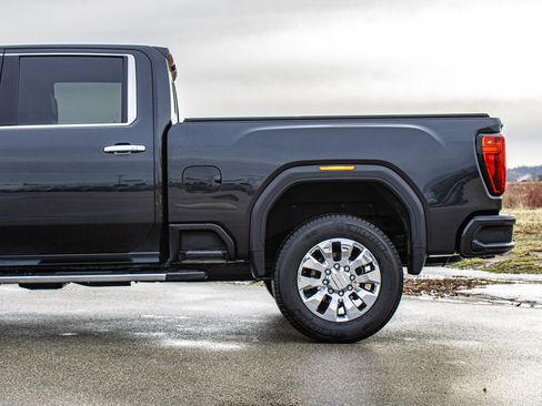 Used 2020 GMC Sierra 2500 Denali w/ Denali Ultimate Package image 37