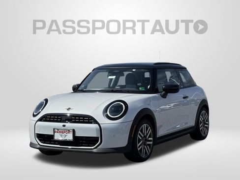 New 2026 MINI Cooper 2-Door Hardtop FWD image 1