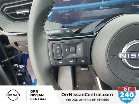 New 2026 Nissan Kicks SR FWD image 19