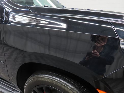 Used 2023 Chevrolet Tahoe RST image 36