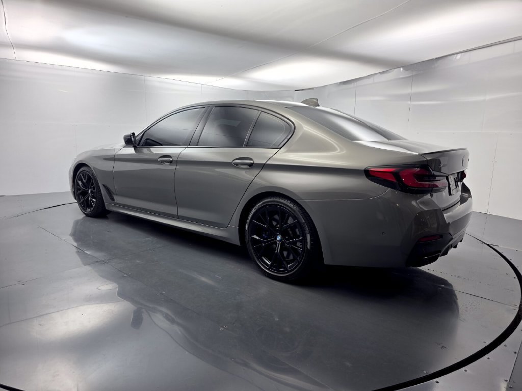 Used 2021 BMW M550i xDrive AWD/4WD image 4