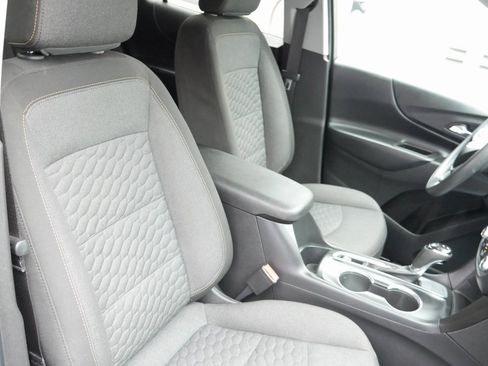 Used 2020 Chevrolet Equinox LT image 21