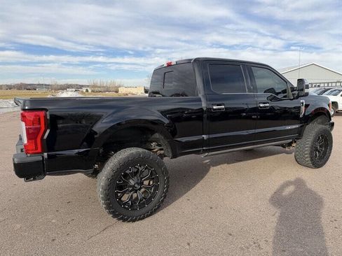 Used 2017 Ford F350 Platinum w/ Platinum Ultimate Package image 8