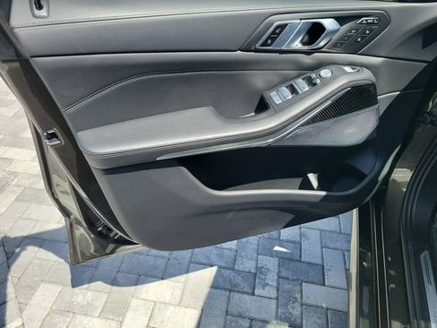 Used 2024 BMW ALPINA XB7 AWD/4WD image 23