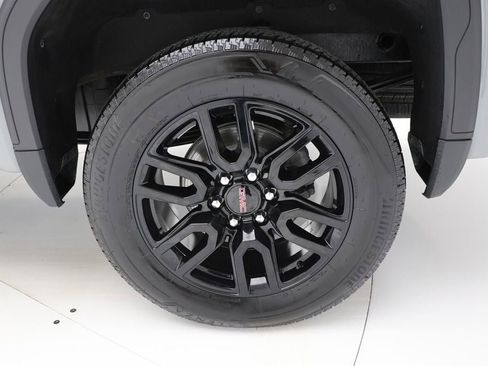 Used 2024 GMC Sierra 1500 Pro w/ Graphite Edition image 16