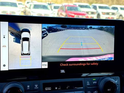 Used 2024 Toyota Grand Highlander Limited image 21