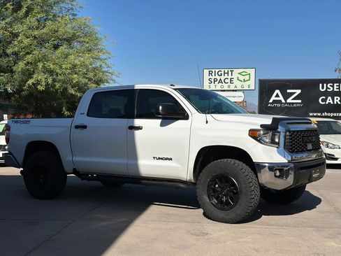 Used 2018 Toyota Tundra SR5 w/ SR5 Upgrade Package RWD image 3