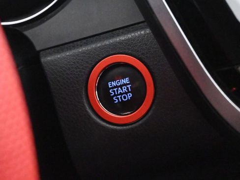 Used 2023 Toyota Camry XSE image 33