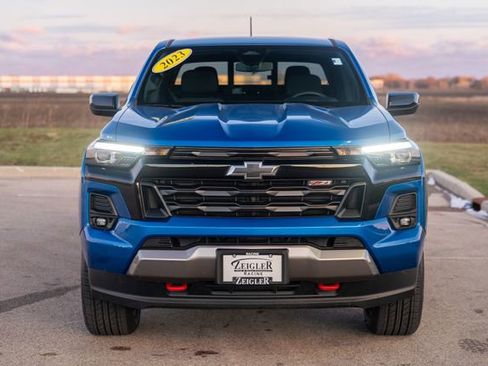 Used 2023 Chevrolet Colorado Z71 w/ Advanced Trailering Package image 2