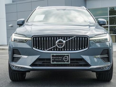 Certified 2023 Volvo XC60 B5 Ultimate w/ Climate Package AWD/4WD image 2