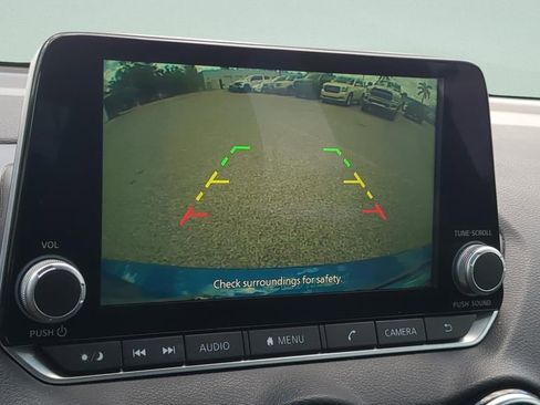 Certified 2024 Nissan Sentra SR w/ Trunk Package image 23