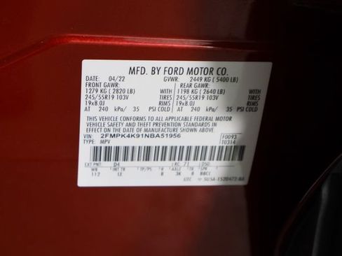 Used 2022 Ford Edge Titanium AWD/4WD image 35