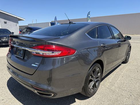 Used 2018 Ford Fusion SE w/ Equipment Group 201A AWD/4WD image 4