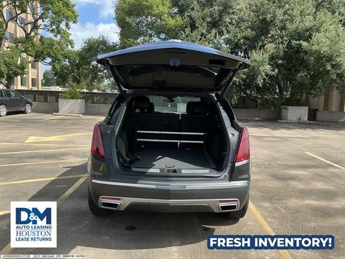 Used 2023 Cadillac XT5 Premium Luxury FWD image 6