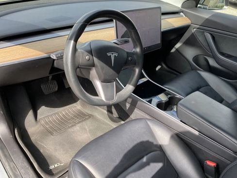 Used 2019 Tesla Model 3 Standard Range Plus RWD image 10