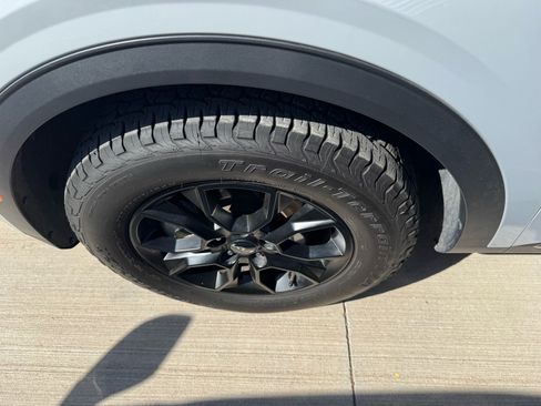 Certified 2023 Kia Sportage X-Pro AWD/4WD image 8