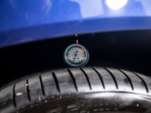 Used 2021 BMW X6 xDrive40i w/ M Sport Package image 43