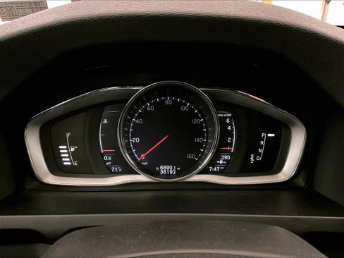 Used 2018 Volvo S60 T5 Inscription AWD/4WD image 19