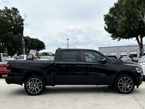 Used 2019 RAM 1500 Laramie AWD/4WD image 3
