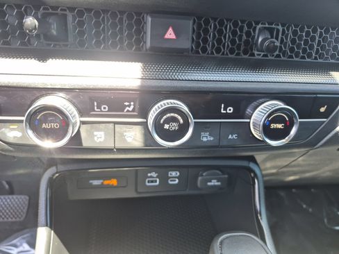 Certified 2025 Honda CR-V Sport image 28