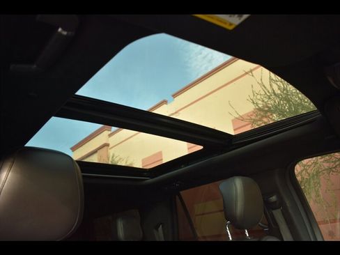 Used 2018 Lincoln Navigator L Select image 42