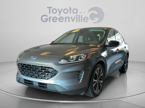 Used 2022 Ford Escape SE w/ SE Sport Appearance Package FWD image 1
