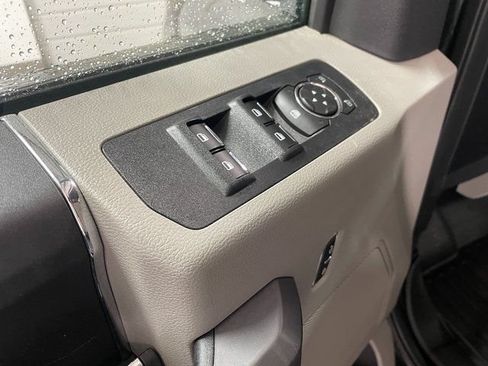 Used 2019 Ford F150 XLT AWD/4WD image 19