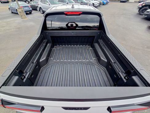 Used 2024 Hyundai Santa Cruz SEL image 28