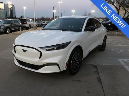 Used 2025 Ford Mustang Mach-E Premium image 2