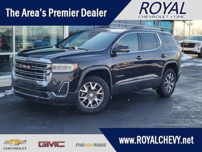 Used 2023 GMC Acadia SLE w/ Driver Convenience Package