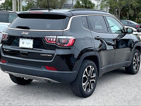Used 2023 Jeep Compass Limited AWD/4WD image 5