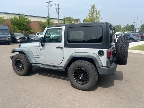 Used 2011 Jeep Wrangler Sport AWD/4WD image 6