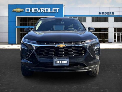 Certified 2025 Chevrolet Trax LS w/ LS Convenience Package image 7