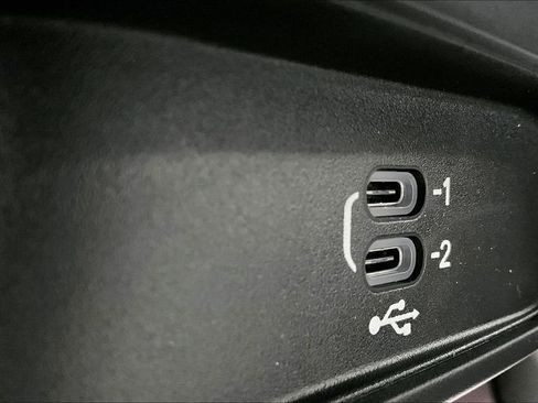 New 2026 Chrysler Pacifica Select image 22