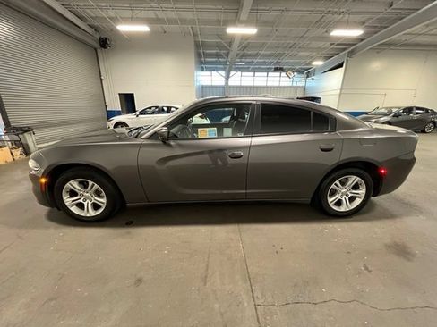 Used 2021 Dodge Charger SXT w/ Leather Interior Group RWD image 12