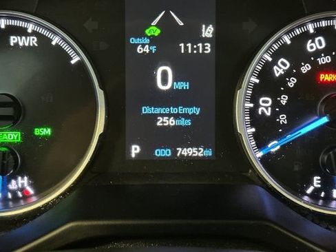 Certified 2021 Toyota RAV4 XLE w/ Convenience Package image 30