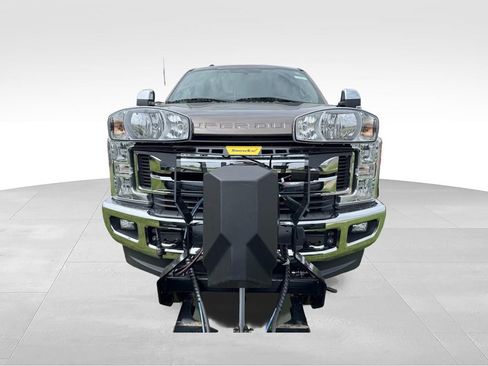 Used 2018 Ford F350 XLT w/ XLT Premium Package AWD/4WD image 35