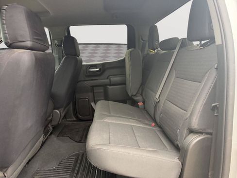 Used 2023 Chevrolet Silverado 1500 Custom AWD/4WD image 9