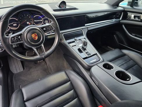 Used 2018 Porsche Panamera 4S AWD/4WD image 12