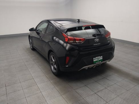Used 2019 Hyundai Veloster 2.0 FWD image 5